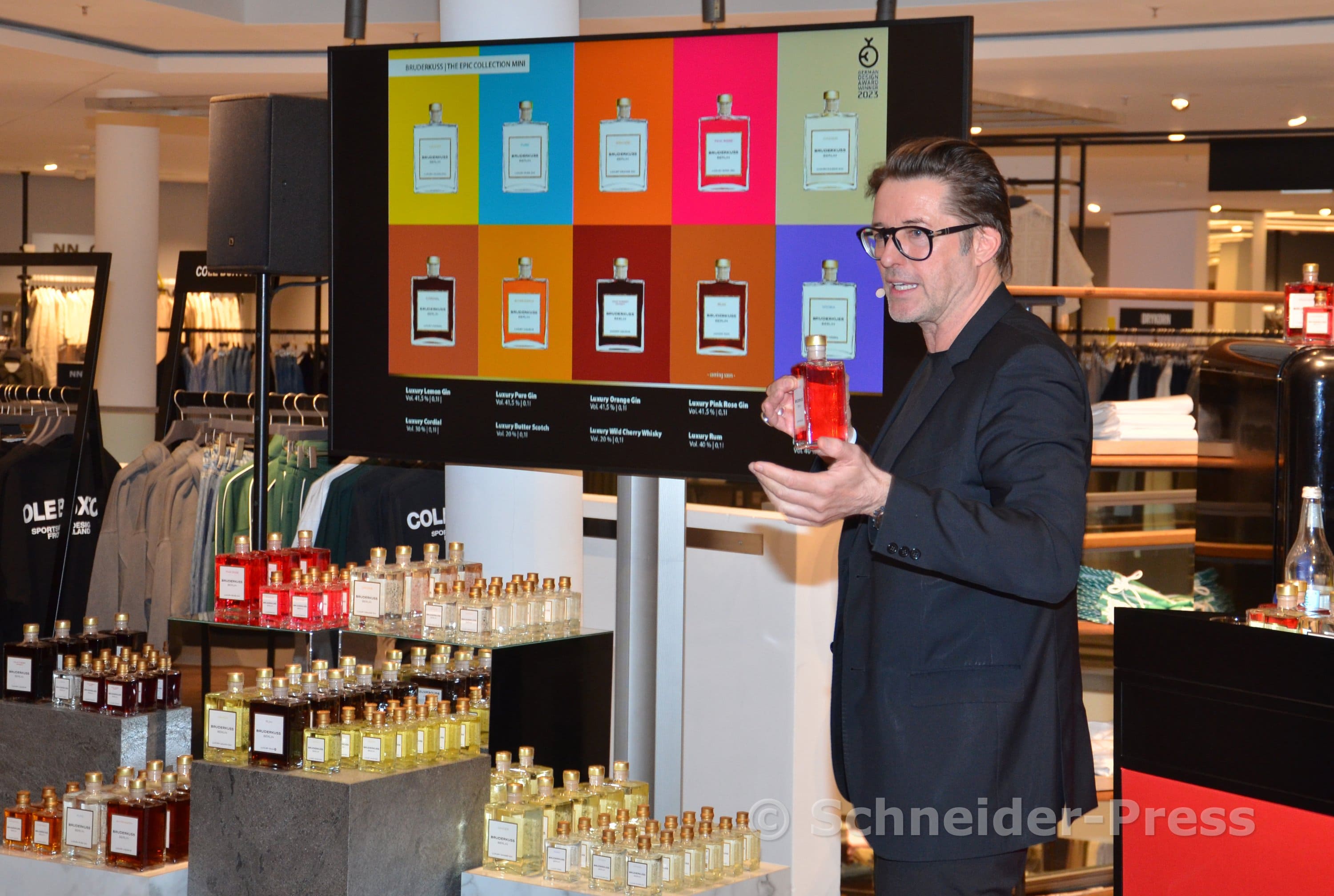 ASP_Breuninger_010 2-1